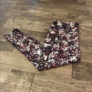 J.Jill Fit Performance High Waist Purple Flower Leggings Size Large NWT